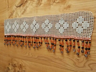 Bande de dentelle ancienne avec perles pour fabrications diverses - Photo 1/4