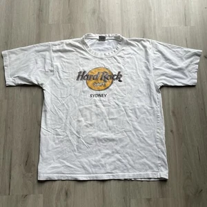 Vintage Hard Rock Cafe Sydney T-Shirt Size XL White W/Logo Small Stain - Picture 1 of 9