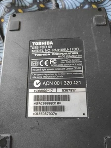 Lecteur Disquettes 3.5 ". Usb Toshiba USB FDD-Kit Model: PA3109U-1FDD - Photo 1/2
