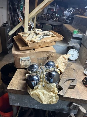 New NOS Mid Century PT-9316-S Prestigeline Hanging Chandelier Sputnik Light Box - Image 1 of 4