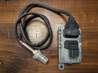 Genuine Cummins NOx Sensor 4326868 New OEM Part - Image 1 of 2