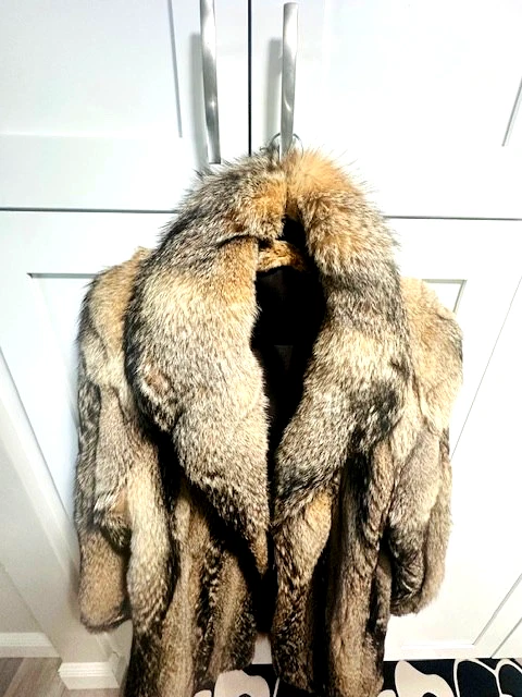 LARGO Genuino LUJOSO Cristal Gris Rojo Piel de Zorro Costa M/L Hasta la Rodilla Foto 1 de 4