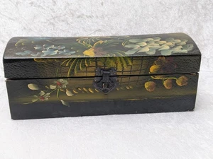Vtg Lacquered Black Wood Box Winterthur Flower Hinged Trinket Storage Witch Gift - Picture 1 of 15