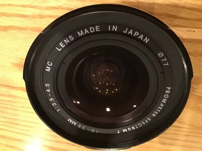 PROMASTER Spectrum 7 Auto Focus 19-35mm Wide Angle f/3.5-4.5 for Canon EOS - Image 1 of 3