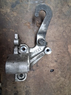 95 Toyota Corolla 4afe Alternator Mounting Bracket - Image 1 of 2