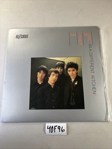 NICE LP Buzzcocks Another Music In A Different Kitchen 40F96 - Imagen 1 de 6