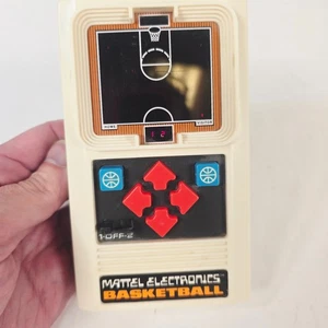 Baloncesto Mattel Electronics • Batería de mano Op. Juego 1978 • Probado Funciona - Imagen 1 de 10