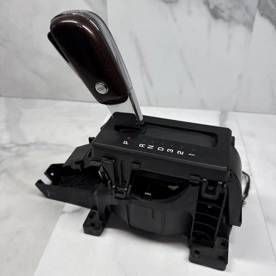 Ford Expedition Limited 2007-2014 palanca de cambios de piso selector montaje OEM Foto 1 de 4