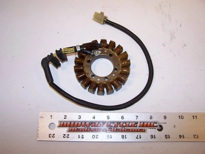GENERADOR ESTATOR HONDA VTR250 31120-KV0-004 VTR 250 INTERCEPTOR 1988 88 89 90 lm Foto 1 de 4