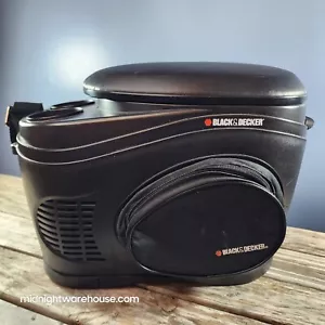 BLACK & DECKER Portable Travel Cooler/Warmer w/Dual Cup Holder TC212B - Picture 1 of 11