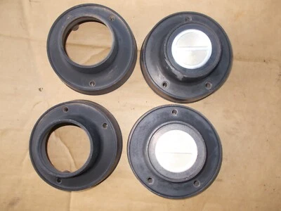 TAPAS CENTRALES LLANTAS FORD RANGER 4X4 83-97 AÑOS 80 90 E37A-1A096-AA E2TA-1A097-KA Foto 1 de 4