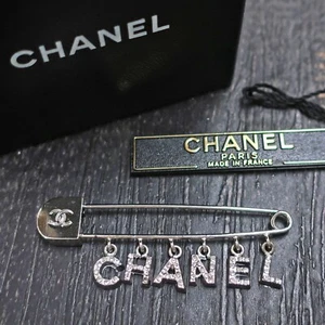 CHANEL Silver Plated CC Logos Swing Charm Rhinestone Pin Brooch #663c Rise-on - Picture 1 of 6