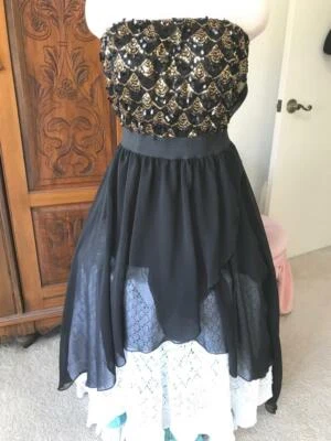 Vestido de club de cóctel negro para damas ~ Top sin tirantes con lentejuelas ~ Annabelle talla Grande Foto 1 de 4