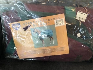 Ozark Leather Foal 600D Turnout Blanket Burgundy Hunter Green Size Small NEW - Picture 1 of 12