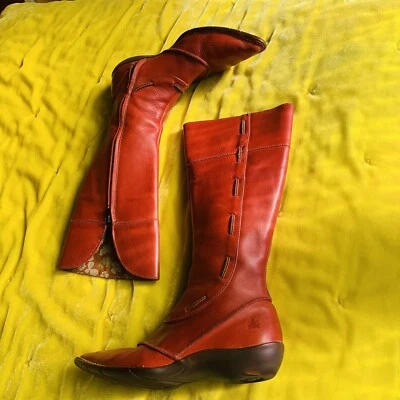 Женские красные сапоги El Naturalista 37 на молнии - Изображение 1 из 4