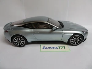 1:18 AUTOart Aston Martin DB11 Coupe 2017 Metallic Silver  Model AutoArt 70267 - Picture 1 of 18
