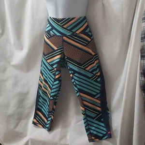 Neu ohne Etikett. Rosa Lotus.  Aktiv/Sportbekleidung. Capri Länge.  Größe S. - Bild 1 von 10