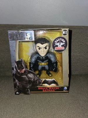 Figura de acción Jada Toys Metals Die Cast DC Comics Bruce Wayne Batman NUEVA Foto 1 de 4