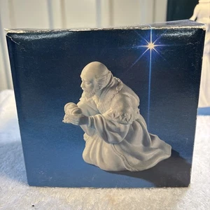 AVON Vintage 1982 Nativity Collectibles The Magi Melchior Porcelain Figurine - Picture 1 of 3