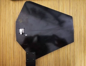 Lectrosonics ALP500 LPDA Fin Antenna 450-850MHz BNC Connector A++ Condition - Picture 1 of 5