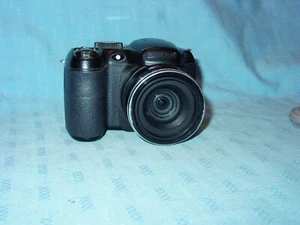 FUJIFILM FINEPIX S 2950 14 MEGA PIXEL DIGITAL KAMERA - Bild 1 von 12