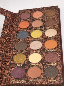NEW NIB I heart Revolution Cocoa Pebbles Shadow Palette - Picture 1 of 12
