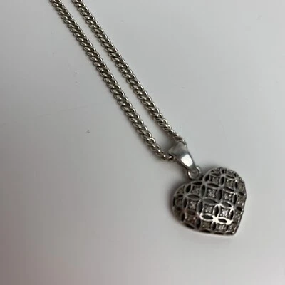 Collar de cadena de plata 925 con dije de corazón para mujer romance usado San Valentín Foto 1 de 4