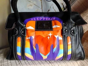 CLARKS BLACK LEATHER 2 HANDLE HAND PAINTED SHOULDER BAG KEEP PEACE IN YOUR HEART - Picture 1 of 10
