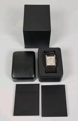 Reloj Hombre EMPORIO ARMANI #AR-2407, Correa Cuero Marrón, 30 Metros/3 ATM Foto 1 de 4