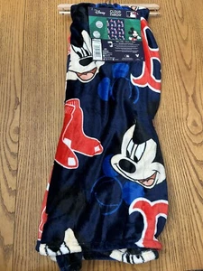 DISNEY X MLB BOSTON RED SOX  PLUSH CLOUD THROW BLANKET 60”x70” NEW - Picture 1 of 3