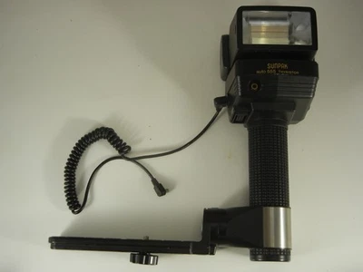 Sunpak Auto auto 555 Handle Mount Flash - TESTED - Image 1 of 4