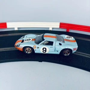 SCALEXTRIC FORD GT40 GULF LE MANS C2403 SLOT CAR RACING HORNBY - Picture 1 of 6