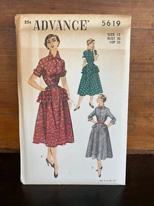 Vintage Advance 5619 Schnittmuster Gr. 12 Kleid mit Rüschen Taschen Detail Neu aus altem Lagerbestand sehr guter Zustand - Bild 1 von 6