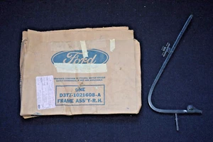 73-77 Ford truck pickup vent window frame RH passenger NOS 74 75 76 F150 F250 - Picture 1 of 10