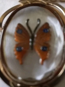 Intalgio Schmetterling Anhänger an 24" Kette. Anhänger ist 2" x 1 1/2". - Bild 1 von 5