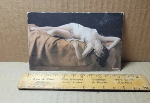 Vintage Pinup Girl Arcade / Exhibit Card (4 Of 8) - Picture 1 of 4