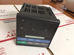 RKC REX-F900 TEMPERATURE CONTROLLER F900WD12-77*GD-NN8-NN, NEW, WARRANTY - Picture 1 of 4