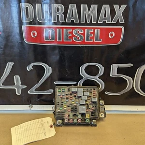 2003-2005 Chevy Silverado GMC Sierra 2500 3500 Duramax Diesel Fuseblock 15177120 - Picture 1 of 5