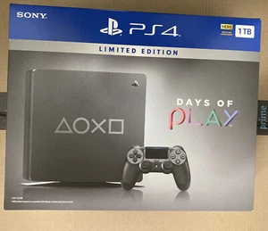 Sony Playstation 4 PS4 Grey Gray Days of Play Console New Sealed NTSC - Picture 1 of 4