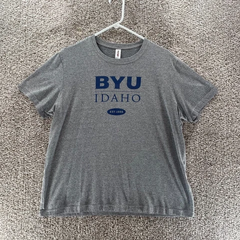 BYU Cougars Shirt Adult Extra Large Grey Idaho NCAA Football Logo Cotton Casual Cover