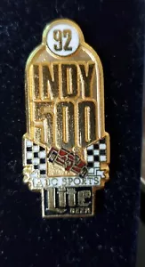 Spilla da bavero Miller LITE 1992 birra Indy 500 - Media ABC Sports - Foto 1 di 1