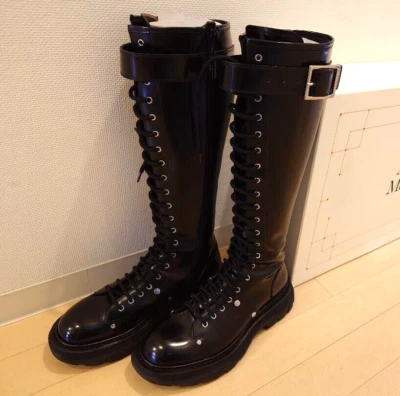 Long boots Alexander McQueen Lace-up Laser Size 39.5 US8 With box - Image 1 of 4