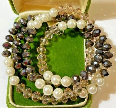 Vintage Perle Topazio Nero Sfaccettato Arte Vetro Cristallo Perline Argento Tono - Immagine 1 di 3