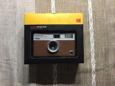 Kodak Ektar H35 1/2 Frame 35mm Reusable Film Camera (Brown) - Image 1 of 2