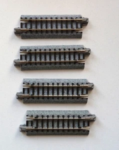 KATO 4 Stück Gerades Gleis 20-030, ungebraucht (33) - Bild 1 von 2