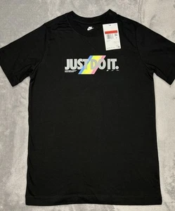 Nike Just do it Pride Tee Kids Large - Picture 1 of 10