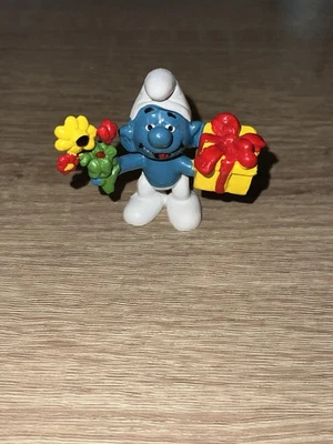 Vintage Smurfs Present & Flowers Smurf PVC Figure Peyo Made In W Germany - Image 1 of 4