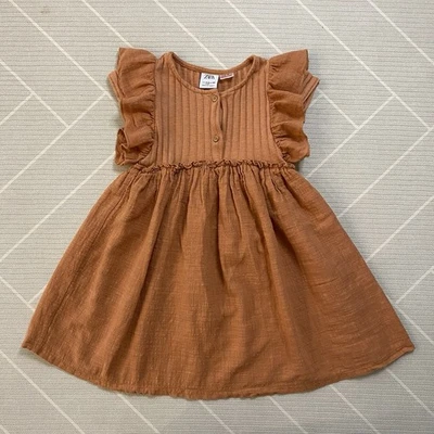 Vestido Zara naranja óxido corpiño acanalado manga aleteada niña’s talla 4-5Y Foto 1 de 4