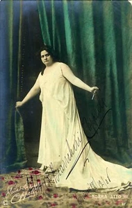 Elena BIANCHINI-CAPPELLI (Soprano): Signed Photograph Postcard in "Norma" - Picture 1 of 1