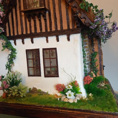 Hexenhaus / Puppenhaus f. Sammler / Dollhouse / Dollshouse 1:12 / 12th Scale - Bild 1 von 4